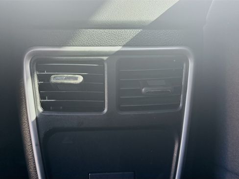 Used 2022 Dodge Charger SXT RWD image 20