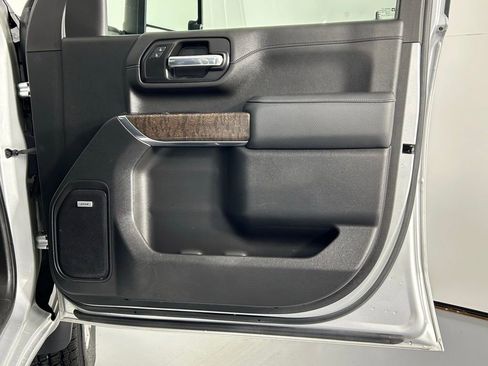 Used 2021 GMC Sierra 3500 Denali image 10