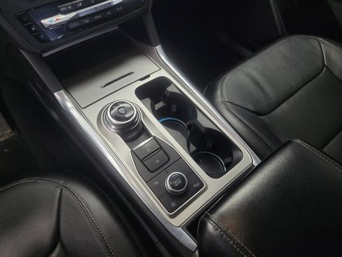 Used 2020 Ford Explorer Limited AWD/4WD image 26
