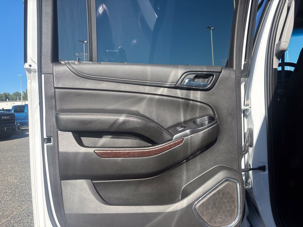 Used 2019 GMC Yukon XL SLT AWD/4WD image 20