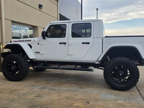 Used 2020 Jeep Gladiator Rubicon AWD/4WD image 1