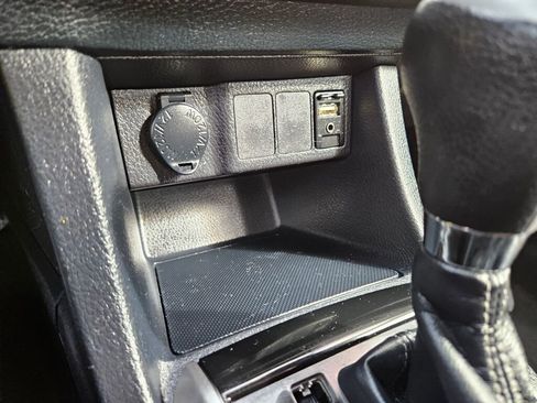 Used 2016 Toyota Corolla LE image 20