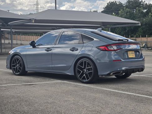 Used 2022 Honda Civic Sport Touring image 6