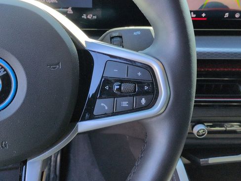 Used 2025 BMW i4 eDrive40 w/ M Sport Package image 20