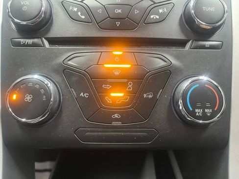 Used 2016 Ford Fusion S image 16