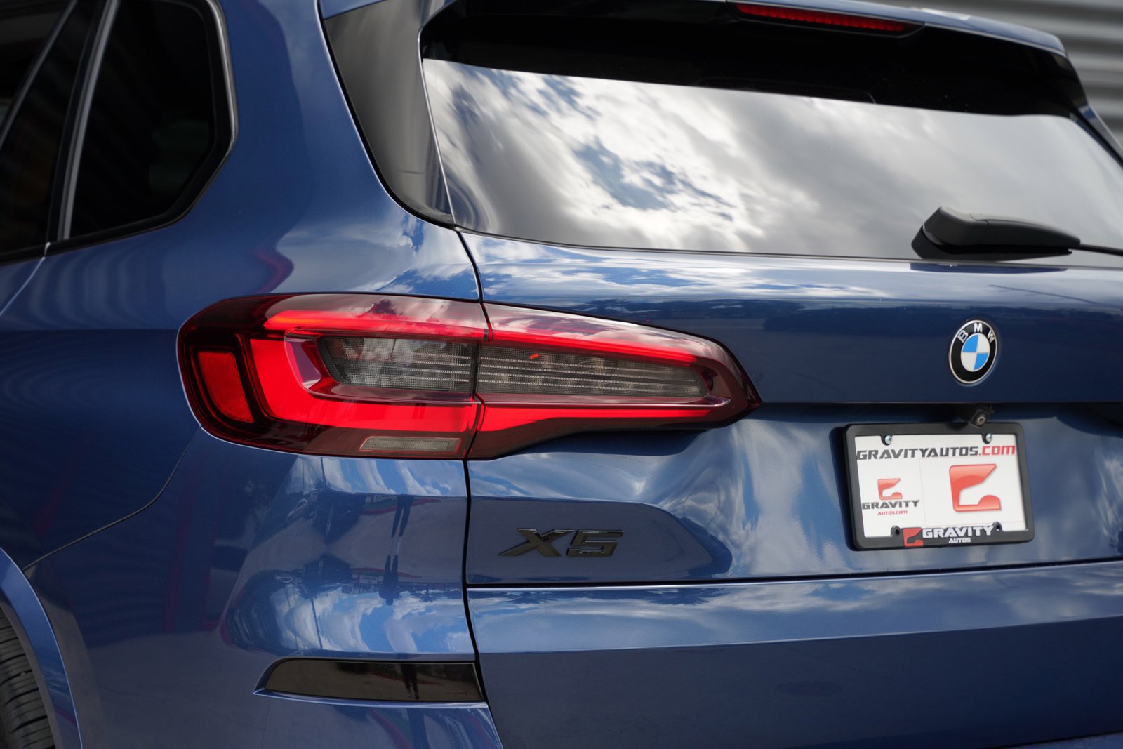 Used 2022 BMW X5 sDrive40i w/ M Sport Package RWD image 15