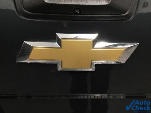 Used 2018 Chevrolet Silverado 1500 LTZ AWD/4WD image 18