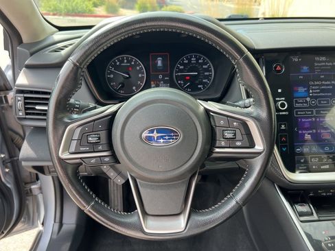 Used 2022 Subaru Outback Premium image 12