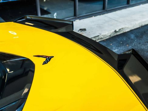 Used 2025 Chevrolet Corvette Z06 RWD image 24