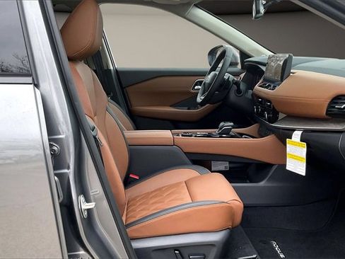 New 2026 Nissan Rogue Platinum w/ Platinum Premium Package image 10