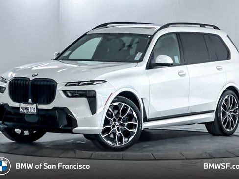 Used 2026 BMW X7 xDrive40i w/ Executive Package image 1