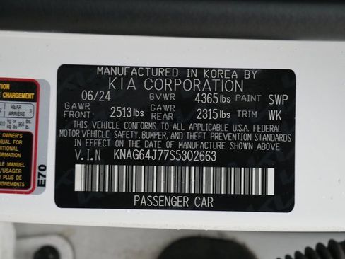 Used 2025 Kia K5 GT-Line w/ GT-Line Premium Package image 9