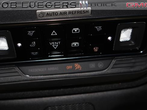 Used 2026 Lincoln Navigator Reserve AWD/4WD image 27