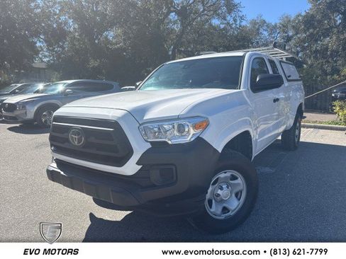 Used 2022 Toyota Tacoma SR image 1