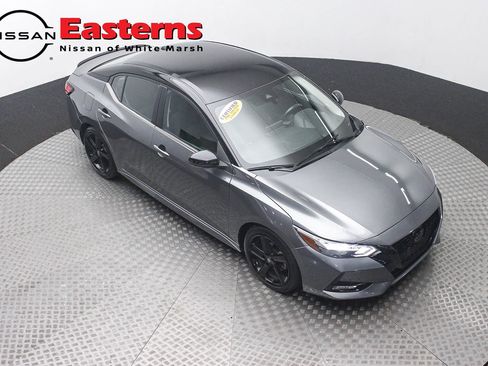 Used 2023 Nissan Sentra SR w/ Midnight Edition Package FWD image 3