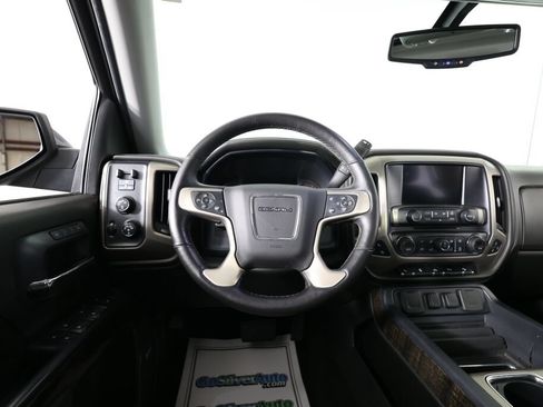 Used 2015 GMC Sierra 1500 Denali AWD/4WD image 28
