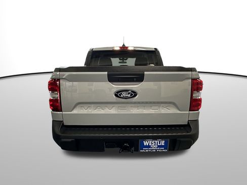 New 2025 Ford Maverick XLT w/ XLT Luxury Package image 3