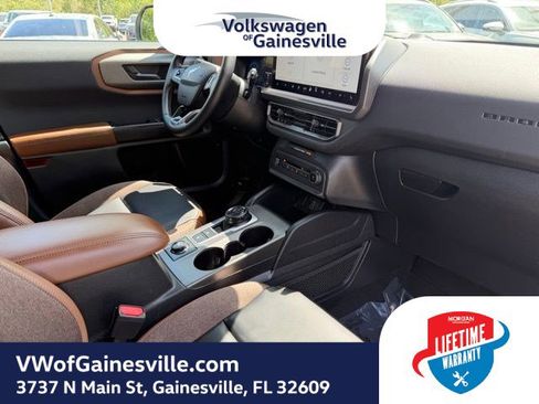 Used 2025 Ford Bronco Sport Outer Banks AWD/4WD image 9