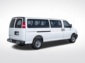 Used 2025 Chevrolet Express 3500 LT w/ LT Preferred Equipment Group RWD video 3