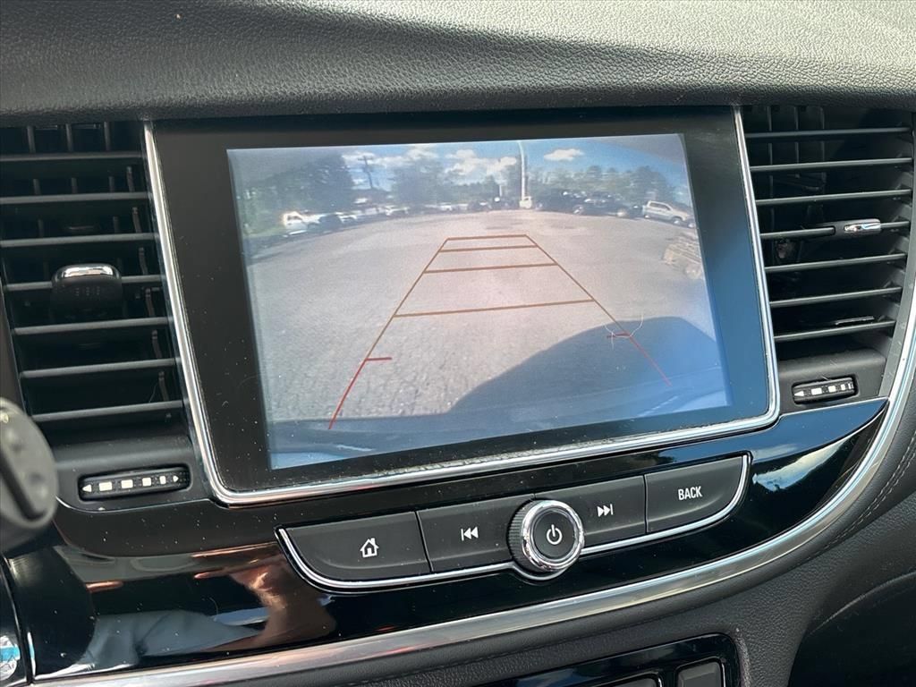 Used 2018 Buick Encore Premium AWD/4WD image 11