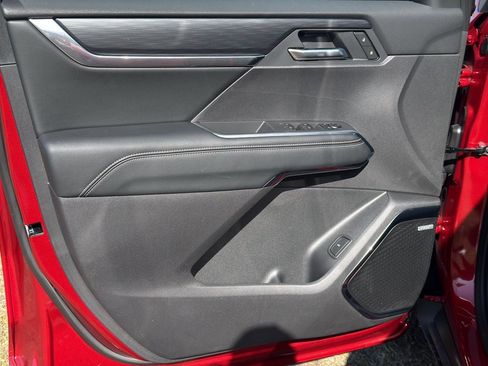 New 2026 GMC Acadia Elevation w/ Elevation Premium Package FWD image 9