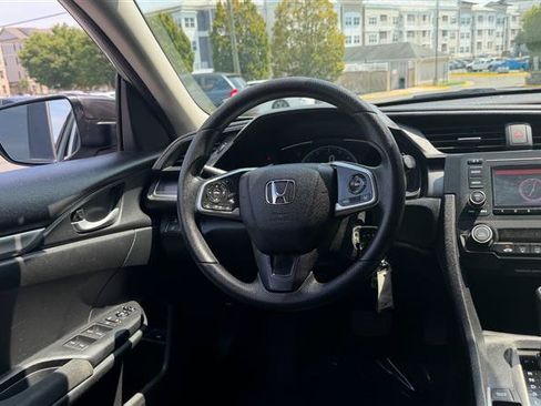 Used 2019 Honda Civic LX image 21
