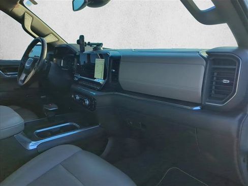 Used 2023 GMC Sierra 1500 SLT w/ SLT Premium Package RWD image 27