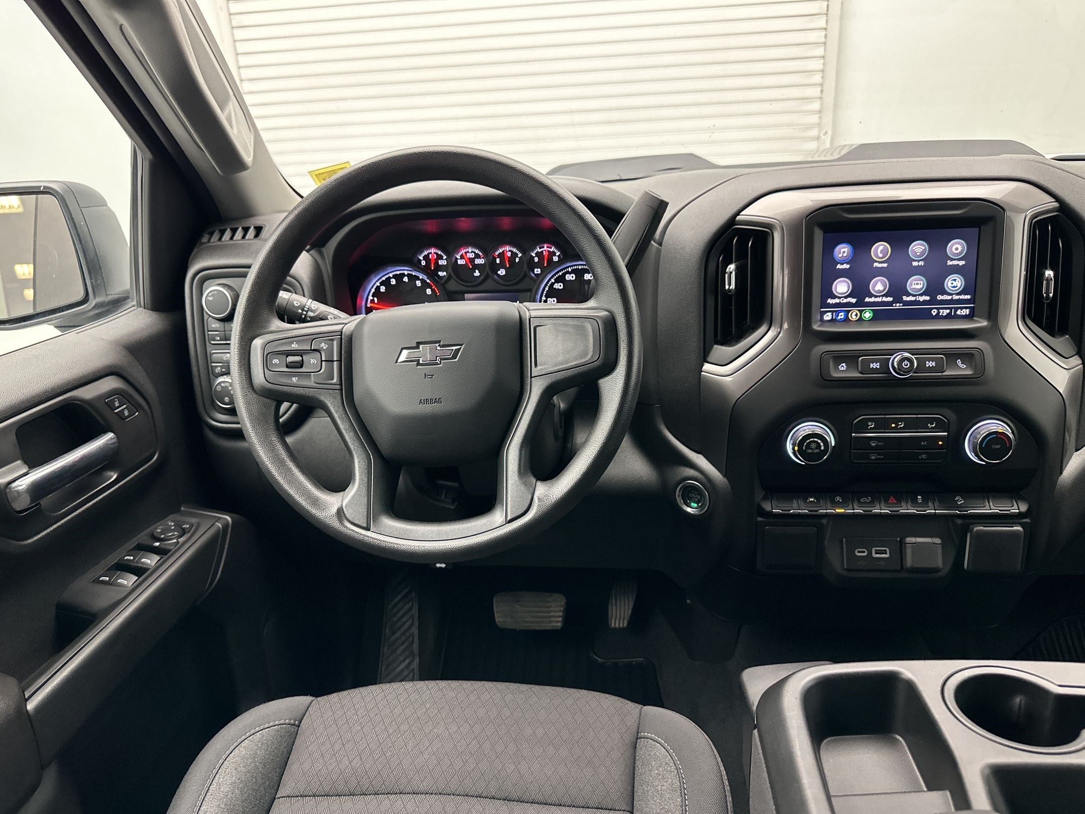 Certified 2026 Chevrolet Silverado 1500 Custom Trail Boss w/ LPO, Dark Essentials Package AWD/4WD image 4
