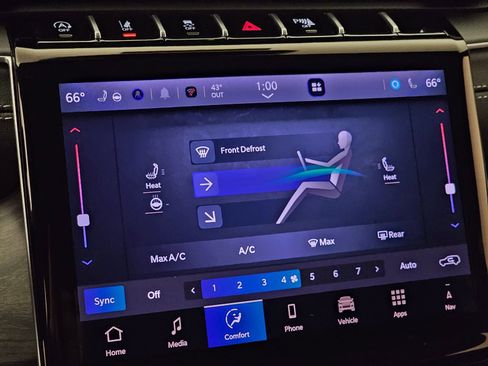 New 2025 Jeep Grand Cherokee Limited image 22