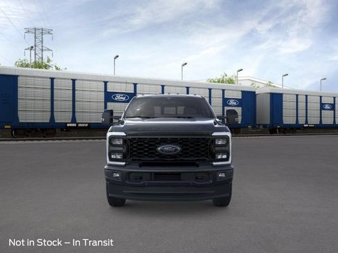 New 2026 Ford F250 Lariat w/ Black Appearance Package AWD/4WD image 6