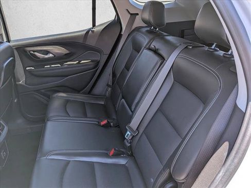 Used 2022 GMC Terrain SLT AWD/4WD image 17