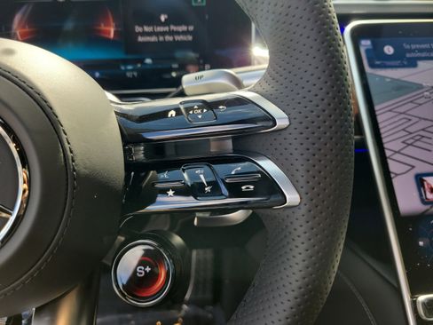 Used 2026 Mercedes-Benz S 63 AMG S image 19
