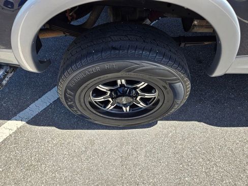 Used 2003 Ford F150 Lariat image 11