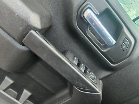 Used 2023 Chevrolet Silverado 1500 Custom RWD image 11