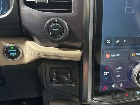 Used 2022 Ford Expedition Platinum image 21