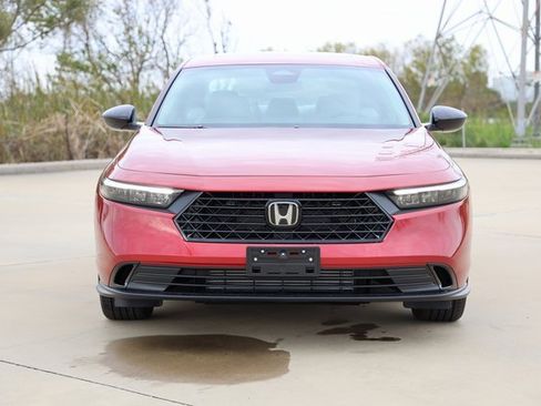 New 2025 Honda Accord SE image 2