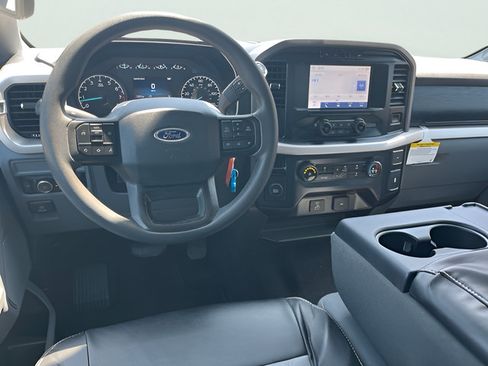 Used 2021 Ford F150 XLT RWD image 16