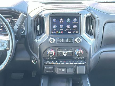 Used 2023 GMC Sierra 2500 Denali w/ Denali Ultimate Package image 11