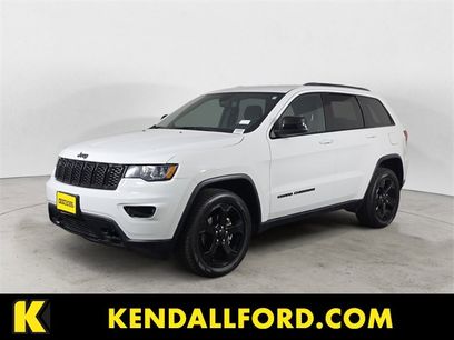 Used 2018 Jeep Grand Cherokee Laredo
