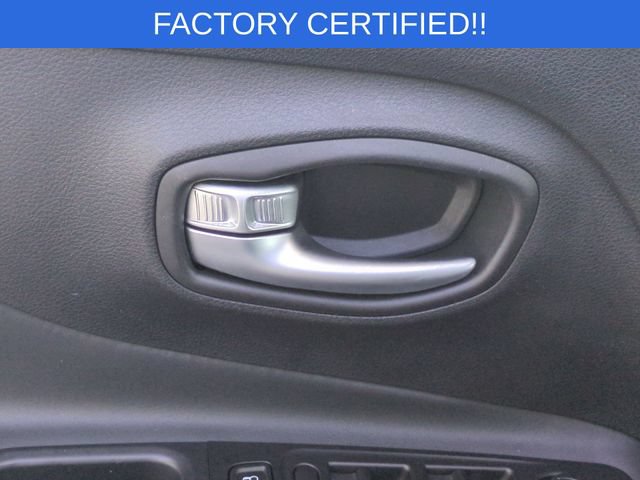 Certified 2017 Jeep Renegade Trailhawk w/ Popular Equipment Group AWD/4WD image 13