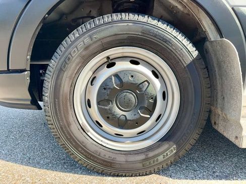Used 2019 Ford Transit 350 XL RWD image 20