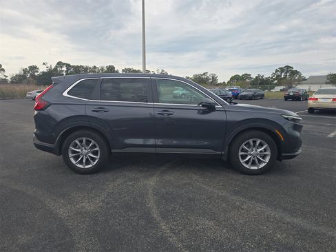 Certified 2023 Honda CR-V EX image 2
