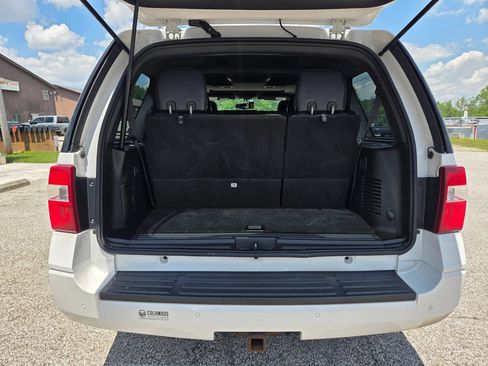 Used 2013 Ford Expedition Limited AWD/4WD image 18