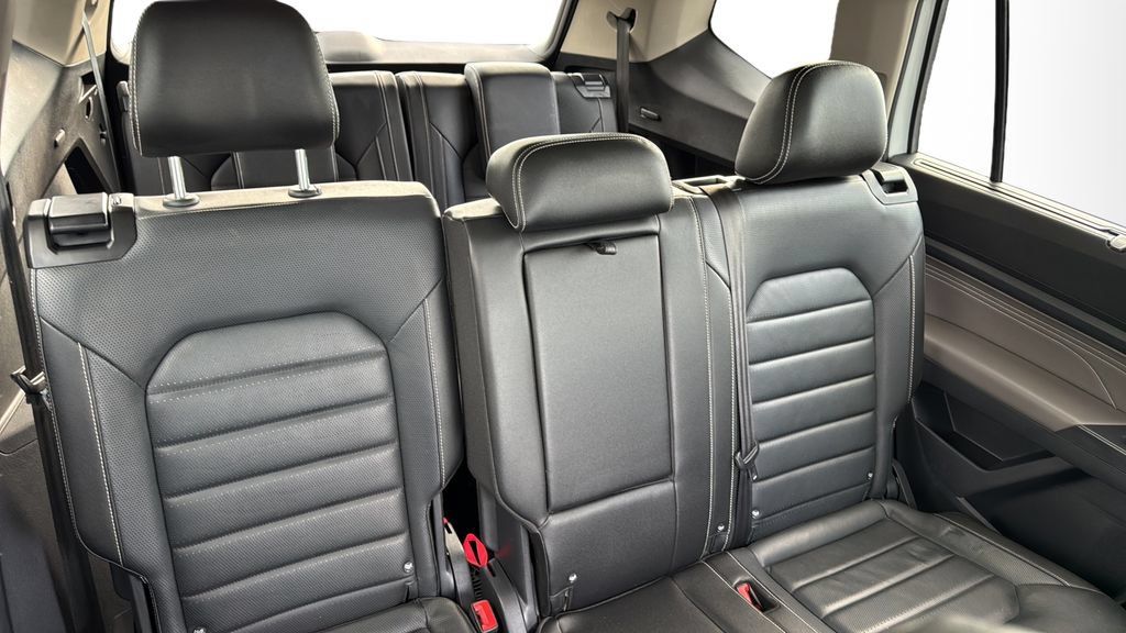 Used 2021 Volkswagen Atlas SEL AWD/4WD image 14