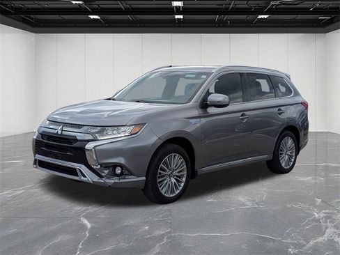 Used 2019 Mitsubishi Outlander SEL image 1