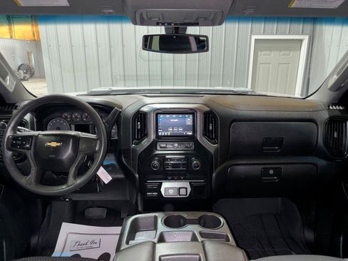 Used 2020 Chevrolet Silverado 2500 Custom w/ Custom Value Package AWD/4WD image 17