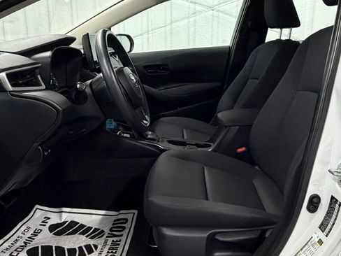 Used 2023 Toyota Corolla LE FWD image 16