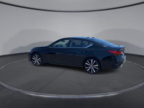 Used 2020 Nissan Altima 2.0 SR FWD image 7