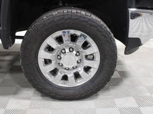 Used 2024 Chevrolet Silverado 2500 LTZ w/ LTZ Convenience Package AWD/4WD image 46