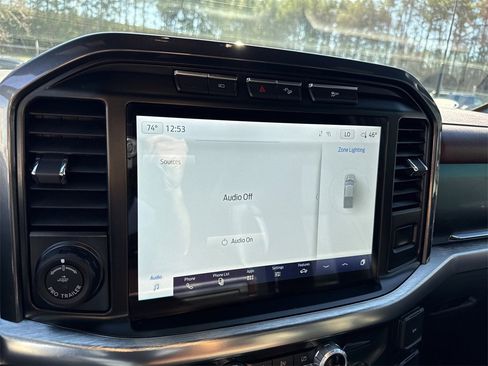 Used 2022 Ford F150 Lariat image 28